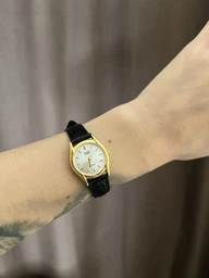 Жіночі наручні годинники Casio LTP-1094Q-7A