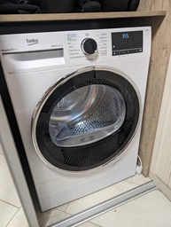 Сушильна машина Beko B5T68243