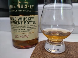 Віскі Tullamore Dew Triple Distilled 0.7 л 40% (5010327605418) фото від покупців 9