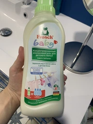 Жидкое средство для стирки детского белья Frosch Baby 1.5 л (4009175940391/4009175924087) фото от покупателей 8