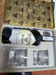 Виски Teeling Small Batch 0.7 л 46% + 2 бокала в металлической коробке (5391523276719) фото от покупателей 9