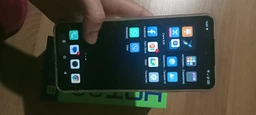 Мобильный телефон Infinix Hot 30 (X6831) 8/256GB Surfing Green (4895180798320) фото от покупателей 14