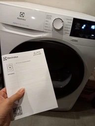 Сушильний автомат Electrolux EW7H389SU фото от покупателей 4
