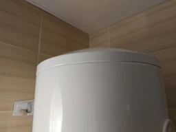 Бойлер LEOV LV Slim Dry 30 2000 Вт 30 л сухой ТЭН белый (30L Slim D) фото от покупателей 1