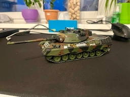 Сборная модель-копия Revell Танк Leopard 1A5 Уровень 4 Масштаб 1:35 (RVL-03320) фото от покупателей 1