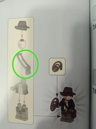 Конструктор LEGO Indiana Jones Втеча із загубленої гробниці 600 деталей (77013)