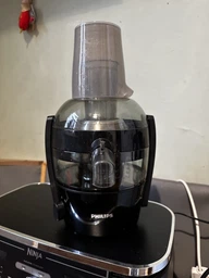 Соковыжималка центробежная PHILIPS Viva Collection HR1832/00 фото от покупателей 11
