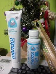 Зубна паста від кровоточивості ясен та ополіскувач у подарунок - Meridol (toothpaste/75ml + mouth rinse/100ml) (1247353-143060) фото від покупців 3