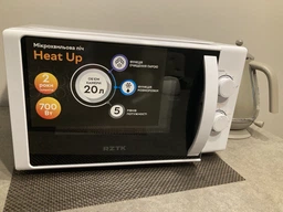 Микроволновая печь RZTK Heat Up 700 Black (СВЧ)