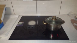 Варильна поверхня індукційна Electrolux EIB60420CK фото від покупців 15