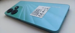 Мобильный телефон Infinix Hot 30 (X6831) 8/256GB Surfing Green (4895180798320) фото от покупателей 6