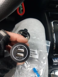 USB розетка SF-50-2 автомобильная круглая врезная (12-24В, 2 USB, 3.1А (2.1+1A), с крышкой, с красной подсветкой) (23000405) фото от покупателей 2