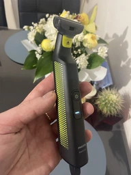 Электростанок Philips OneBlade Pro QP6506/15 (8720689026888) фото от покупателей 5