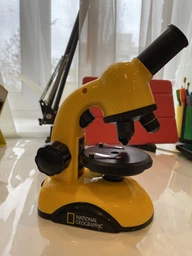 Мікроскоп National Geographic Biolux 40x-800x з набором для дослідів та адаптером для смартфона (9039500)