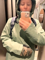 Куртка зимняя женская Jack Wolfskin Heidelstein Ins Jkt W 1115681-6000 S Черная (4064993408294)