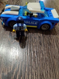 Конструктор LEGO City Полицейский автомобиль 94 детали (60312)