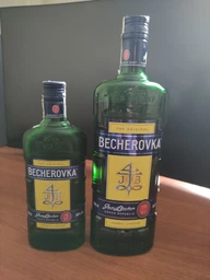Ликерная настойка на травах Becherovka 1 л 38% (8594405101063) фото от покупателей 2