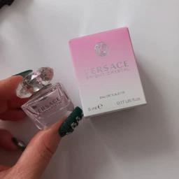 Миниатюра Туалетная вода для женщин Versace Bright Crystal 5 мл (8011003993871) фото от покупателей 1
