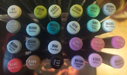 Набір маркерів для скетчингу Finecolour Brush mini 72 кольори EF103-TB72 фото від покупців 3