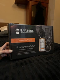 Подарочный набор для бритья Barbers Orange & Amber Крем для бритья с увлажняющим эффектом Orange-Amber 100 мл + Увлажняющий лосьон после бритья Manchester 250 мл (4823109407916) фото от покупателей 2