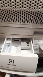 Пральна машина Electrolux фронтальна, 8кг, 1200, A+++, 58см, дисплей, інвертор, білий (EW6FN528WU) фото от покупателей 6