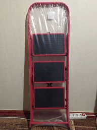 Стремянка Forte LFD106TB из 3 ступеней Красная фото от покупателей 1