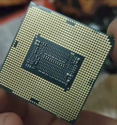 Процесор Intel S1151 Core i7-8700 (3.2GHz 6 Core 12 Thread 12Mb HD Graphics 630) Refurbished Tray фото від покупців 5
