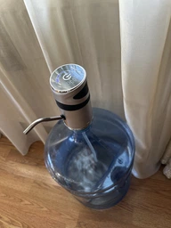 Автоматический элекстрический диспенсер помпа для питьевой воды в куллер Automatic Water Dispenser фото от покупателей 6