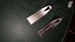 Флеш память USB Samsung Bar Plus 128GB USB 3.1 Gen1 Black (MUF-128BE4/APC) фото от покупателей 1