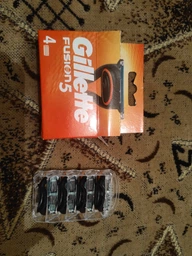 Змінні касети (катриджі) Gillette Fusion 4 шт. фото от покупателей 11
