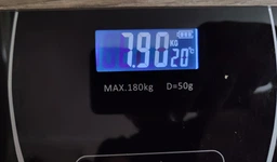Фітнес-ваги з Bluetooth Scale one до 180 кг із додатком для смартфона, чорні фото від покупців 1