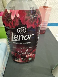 Кондиціонер для білизни, квітка лотоса Lenor 1.239 л (8700216723756) фото від покупців 1