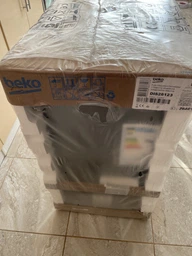 Посудомийна машина Beko DIS28123