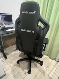 Комп'ютерне крісло для геймера Anda Seat Kaiser 3 XL Skin-Eco White (AD12YDC-XL-01-W-PVC) фото від покупців 5