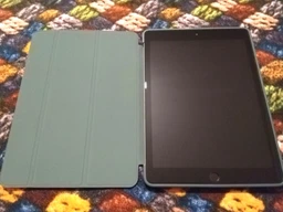 Силиконовый чехол обложка BBM1 для iPad 9,7 2017/2018 Светло-зеленый фото от покупателей 2
