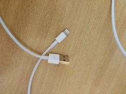 Кабель для зарядки iPhone длиной 1 метра с разъемом Apple Lightning to USB зарядка для айфона 1M шнур для iPad Cable IOS White фото от покупателей 14
