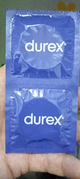 Презервативы латексные с силиконовой смазкой Durex Classic (классические) 3 шт (5010232954250) фото от покупателей 1