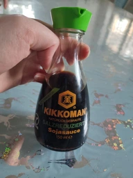 Соус соевый Легкий Kikkoman диспенсер 150 мл (8715035130104)