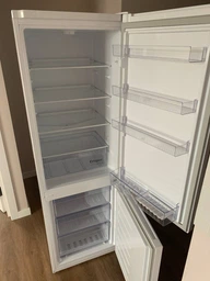 Холодильник Beko RCSA270K20W фото від покупців 6