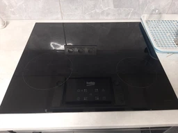 Духовой шкаф электрический + Варочная поверхность индукционная Beko BBSM13300XM (комплект)