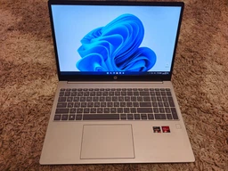Ноутбук HP Laptop 15-fc0021ua (8F2C1EA) Natural Silver / AMD Ryzen 5 7520U / RAM 16 ГБ / SSD 512 ГБ / Підсвітка клавіатури фото від покупців 4