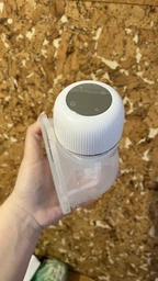 Електричний молоковідсмоктувач Wearable Breast Pump портативний бездротовий молоковідсмоктувач з функцією масажу та стимуляцією лактації білий фото від покупців 11