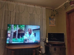 Телевізор 43" Kivi 43U740NB 3840x2160/Bluetooth/WI-Fi/Smart TV Чорний фото від покупців 7