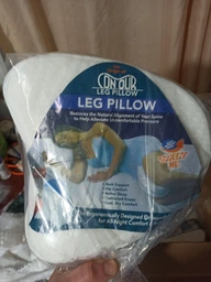 Ортопедична подушка тунель MEMORY PILLOW з нішою для руки та підтримкою шиї (біла) фото від покупців 2