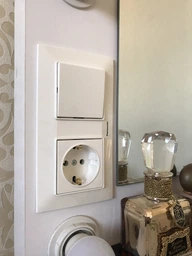Вимикач одноклавішний Panasonic Arkedia Slim дим WNTC0001-2DG