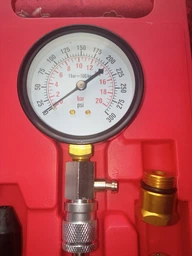 Компресометр INTERTOOL для бензинових двигунів, до 20 Бар (41094) фото від покупців 4