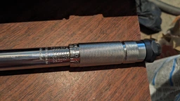 Динамометрический ключ 1/2", 28-210 NM INTERTOOL XT-9006 фото от покупателей 3