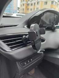 Автодержатель для телефона Hoco H18 Mighty one-button car holder (air outlet) Black (6942007601573)