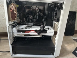 Sapphire Radeon RX 7800 XT 16GB PURE (11330-03-20G) фото від покупців 1