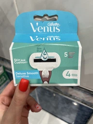 Змінні картриджі для гоління (леза касети) жіночі Venus Deluxe PRO Smooth Sensitive 8 касет фото від покупців 7